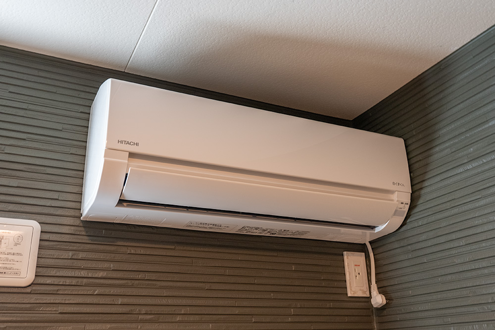 ガレージ内のエアコン