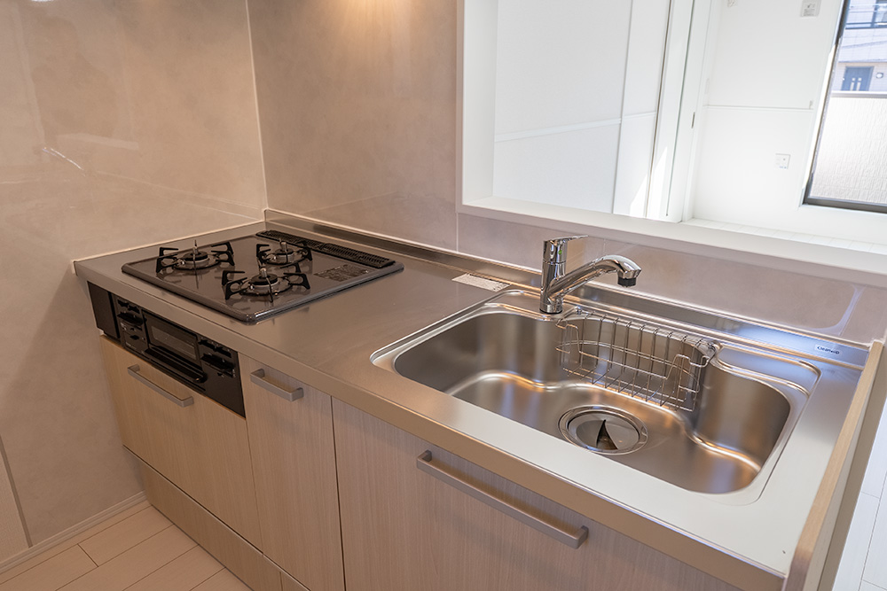 102号室のキッチン