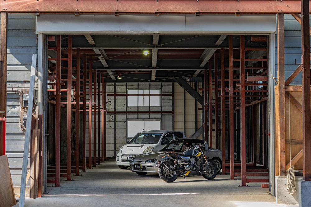 中柱を外した開口は横幅4.95m×高さ3.50m