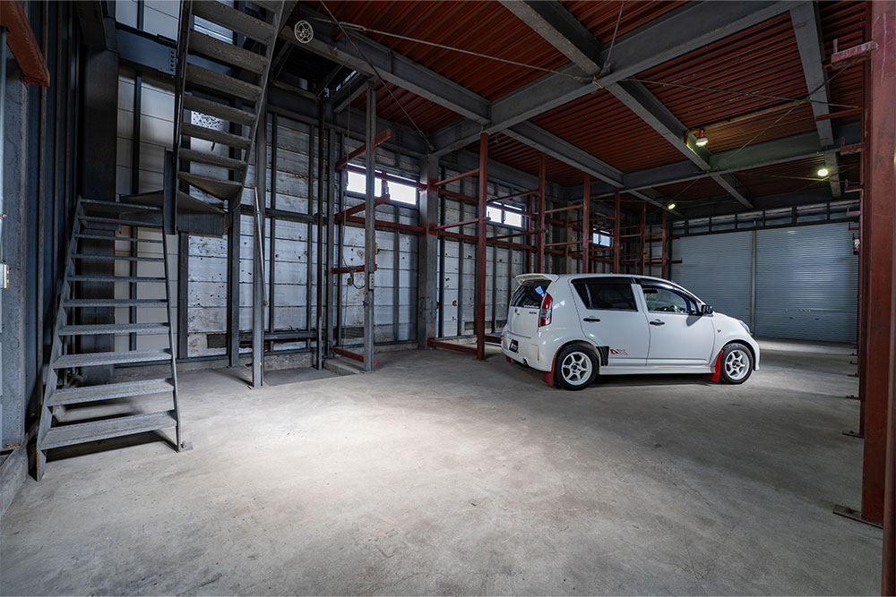 横幅7.27m/奥行12.54m〜16.27m