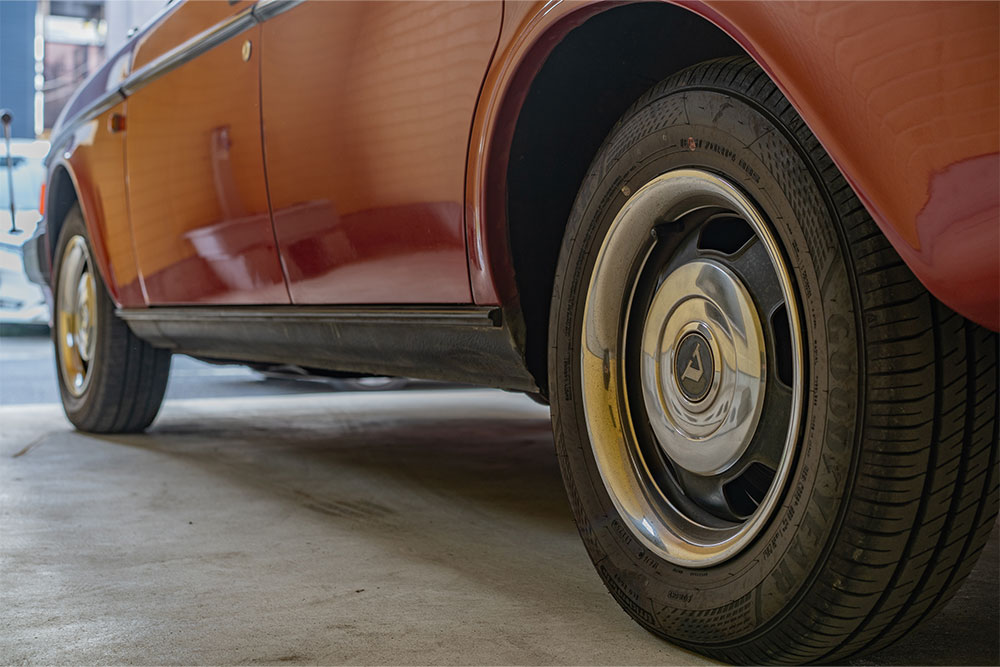 VOLVO_240エステートのホイール