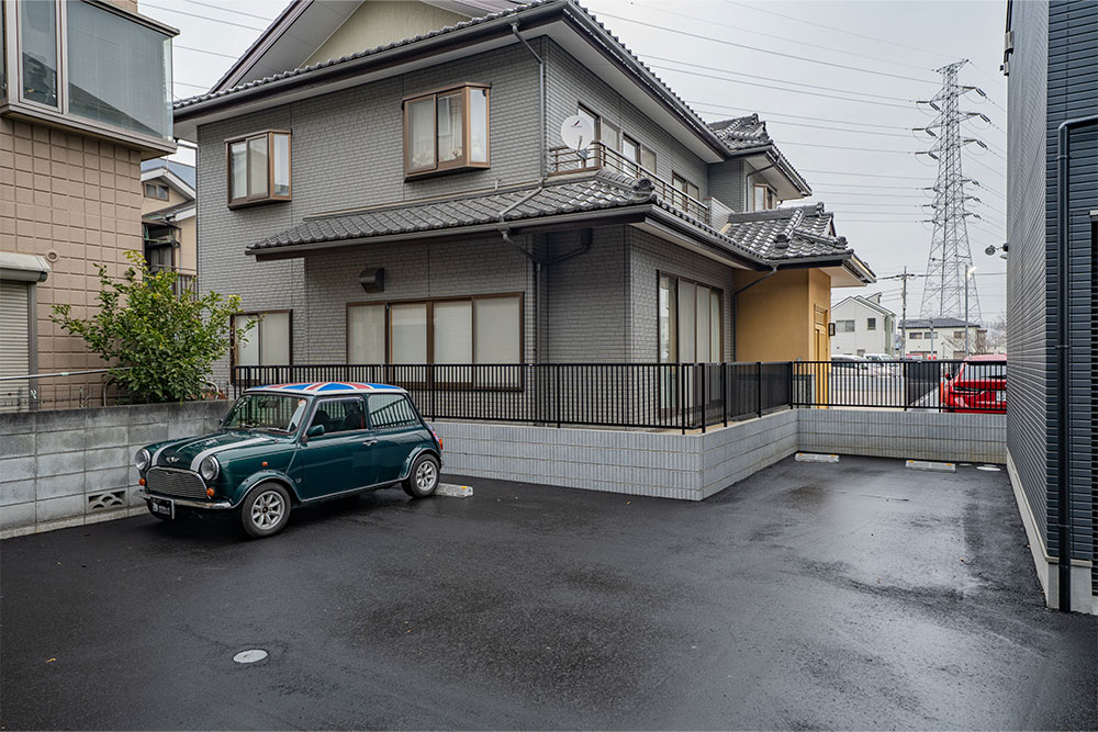 屋外駐車場