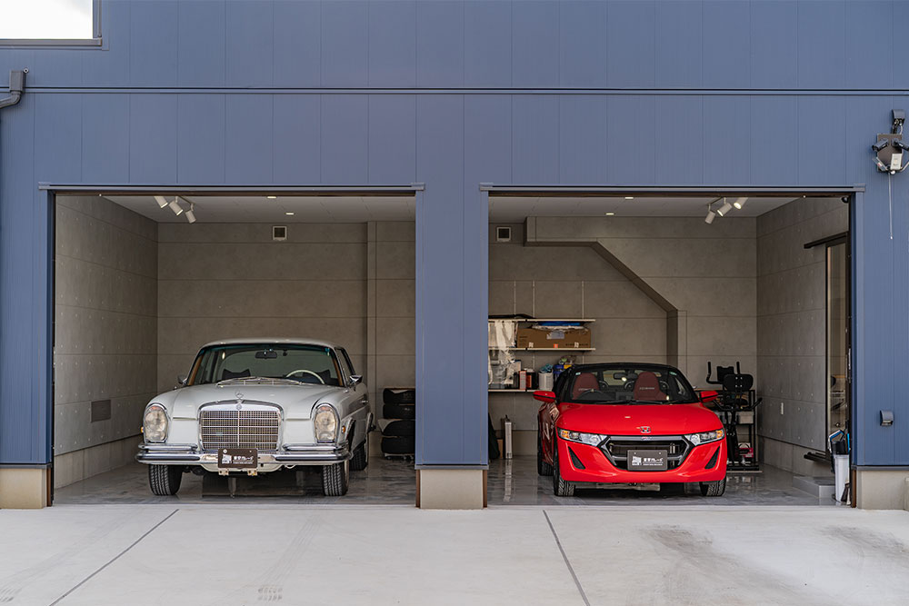 電動シャッターの開口幅は左右ともに2.96m