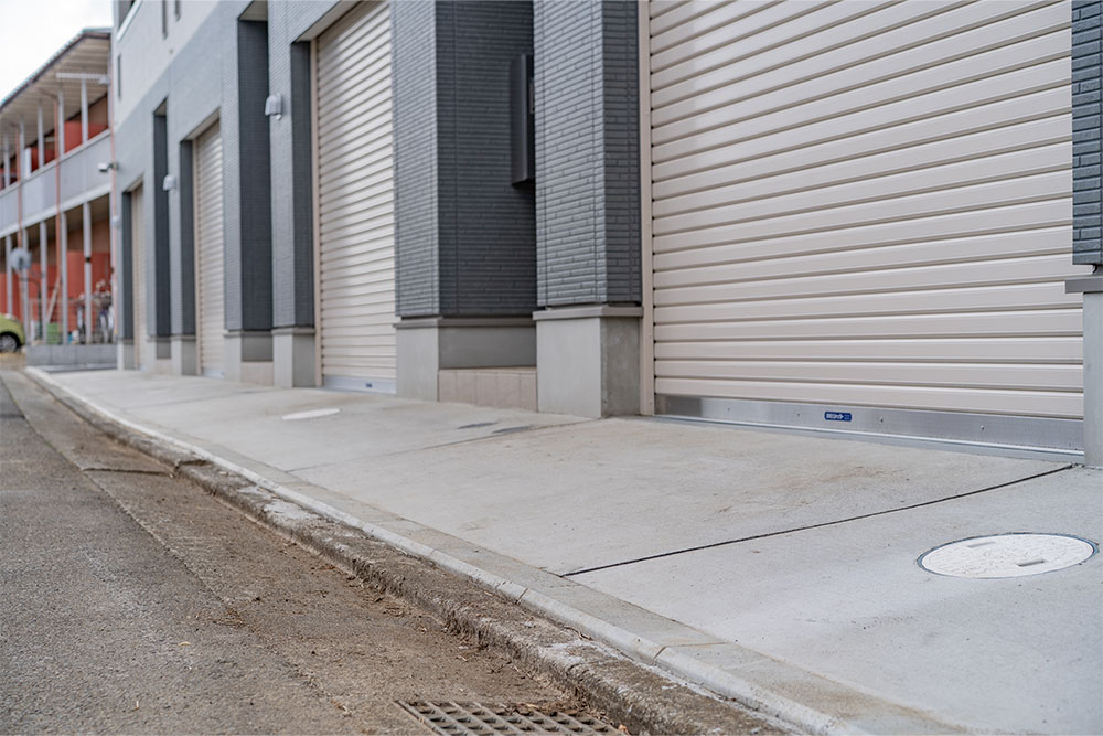 ガレージ入口の傾斜