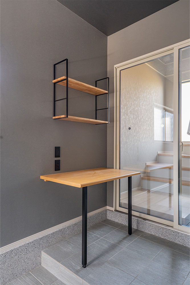 アネックスのデスク