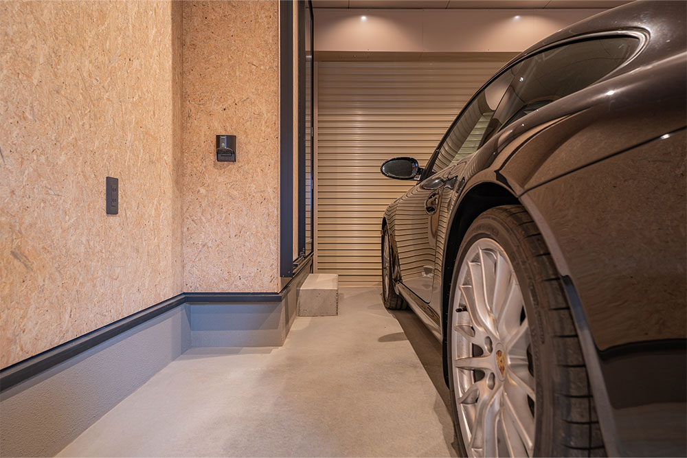 ガレージに駐車した911（Type997）