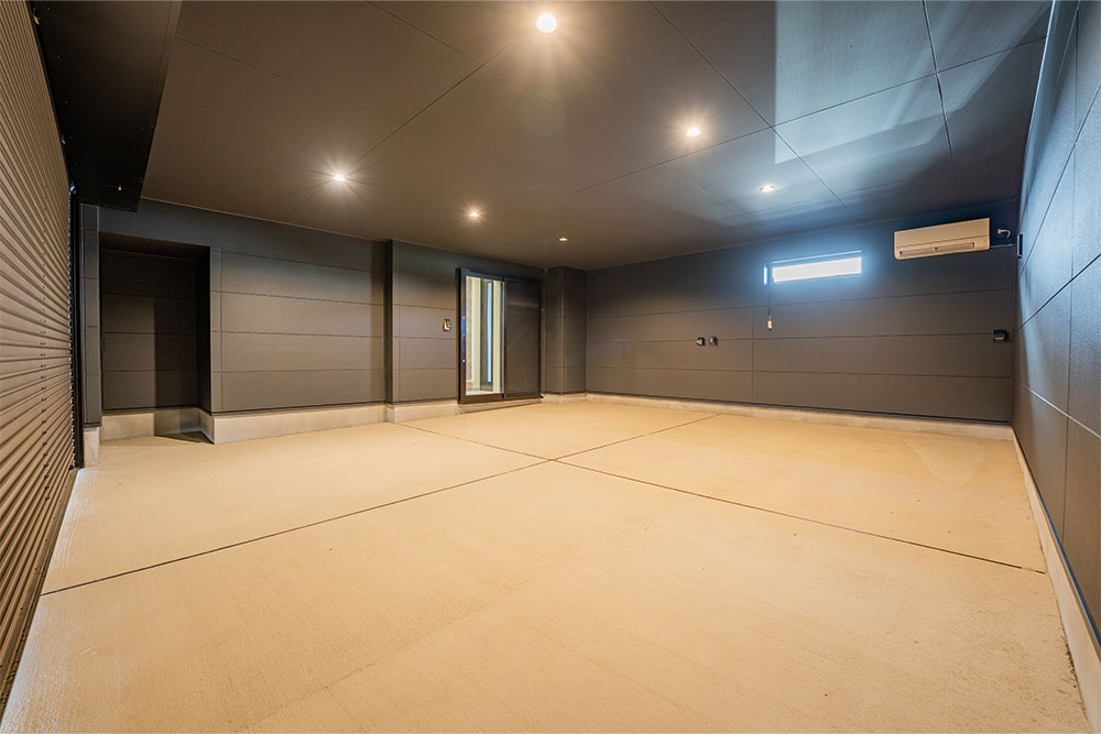 Ⅰ-103号室のガレージ