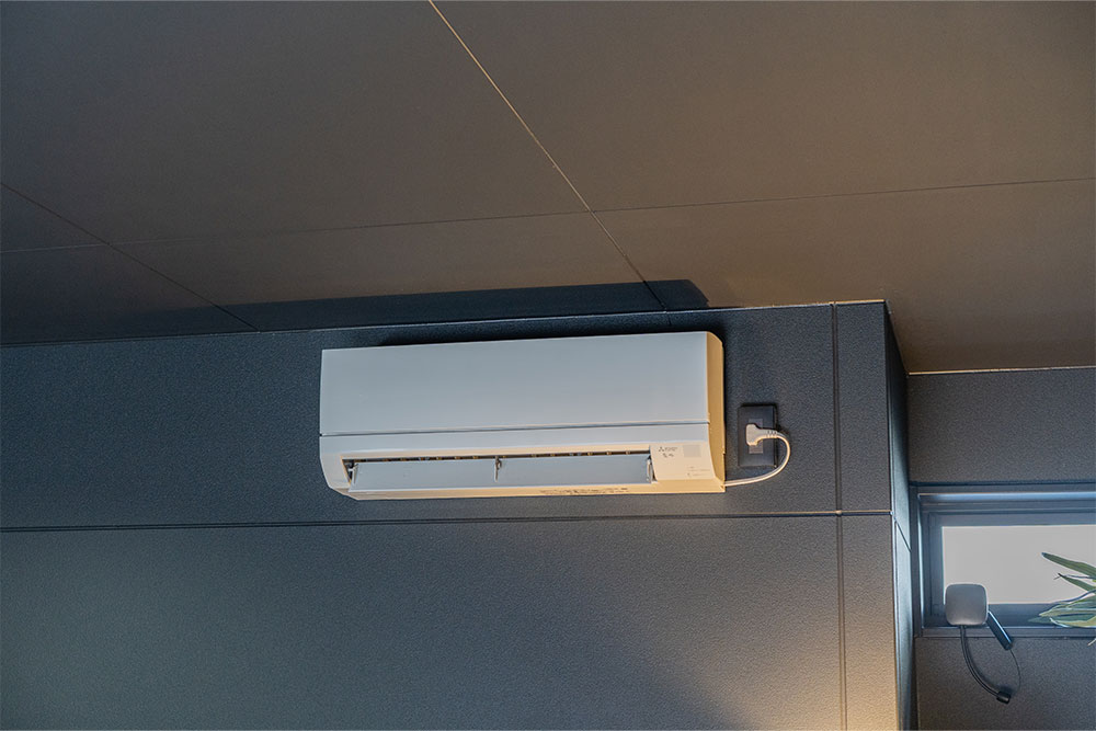 ガレージのエアコン