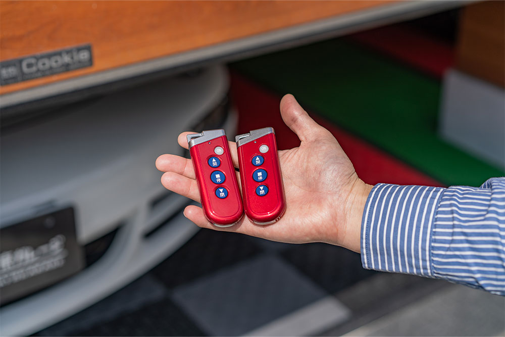 シャッターリモコン