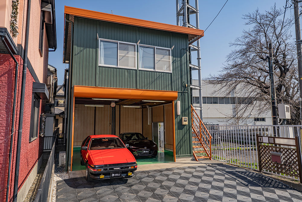神奈川県相模原市中央区田名の賃貸戸建ガレージハウスとAE86＆NDロードスター