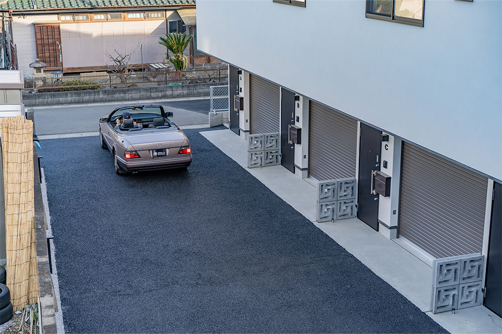 幅員4.80mを確保した敷地内車路