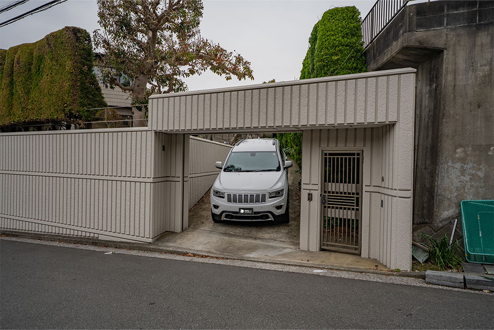 屋外駐車スペース