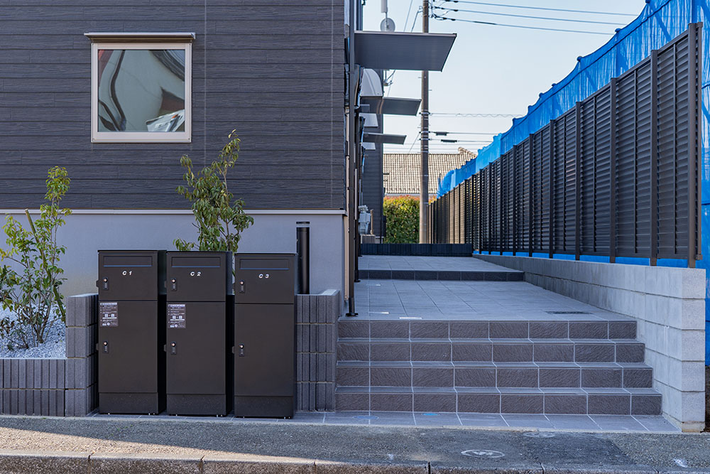 C棟の宅配ボックス