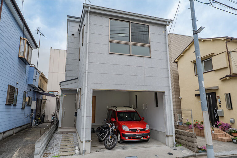 天井高3.4mガレージ＆緩やかに繋がる1SLDK｜北綾瀬駅 徒歩11分