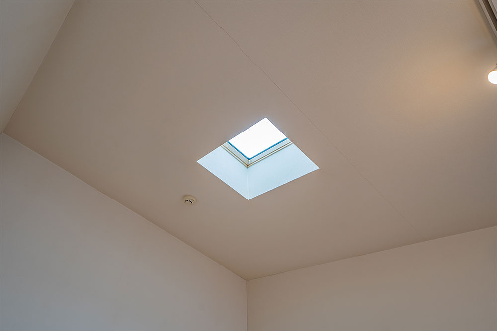 洋室のトップライト