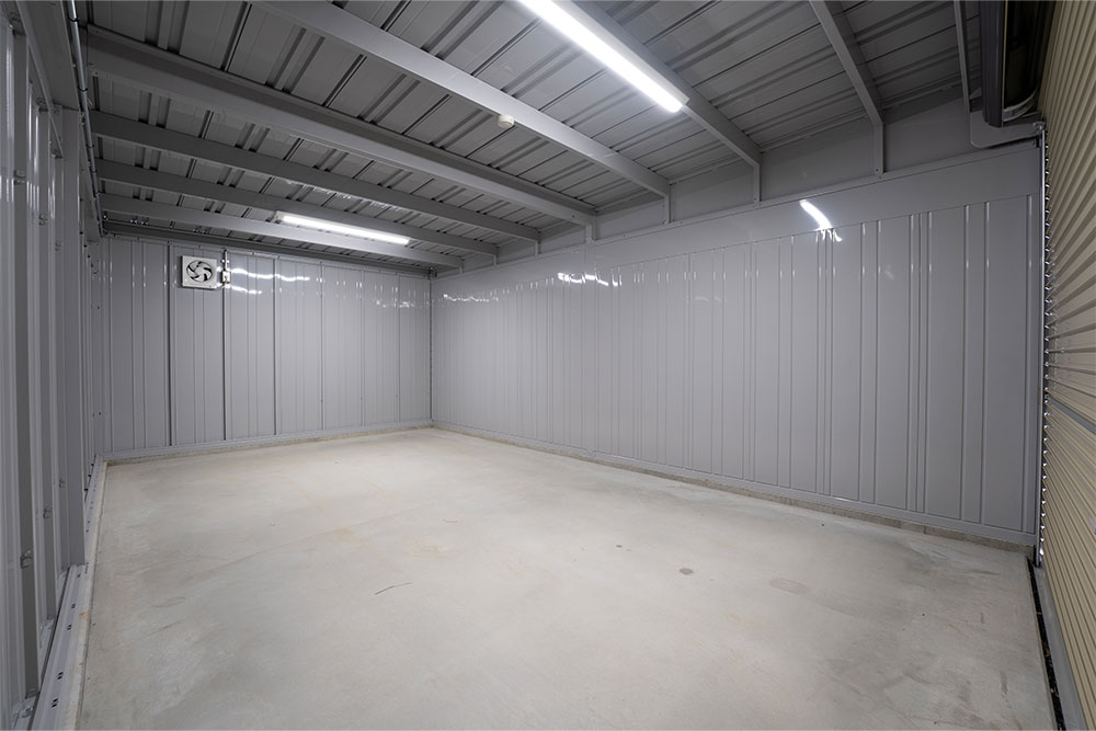 Bタイプのガレージ内観