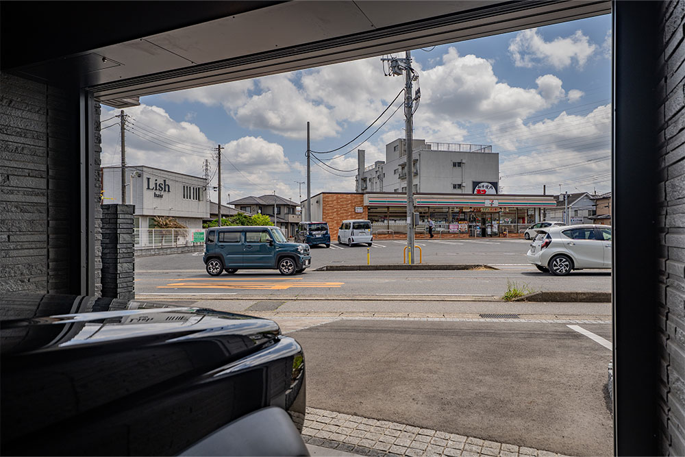 ガレージ前のスペース