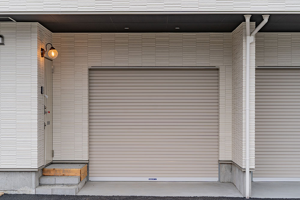 開口幅2.50m、高さは2.02m〜2.20m