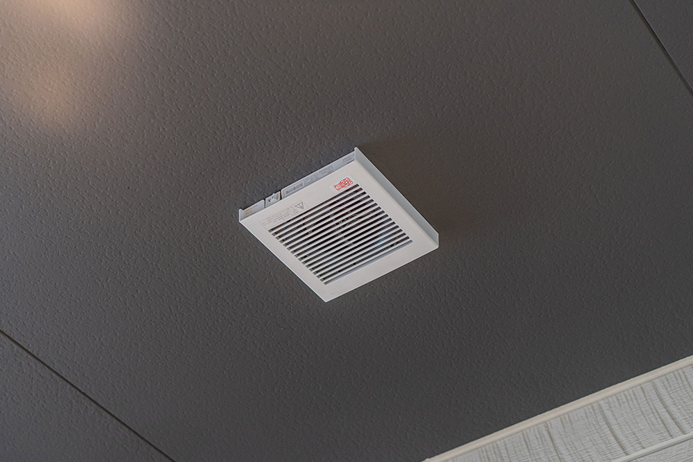 天井換気扇