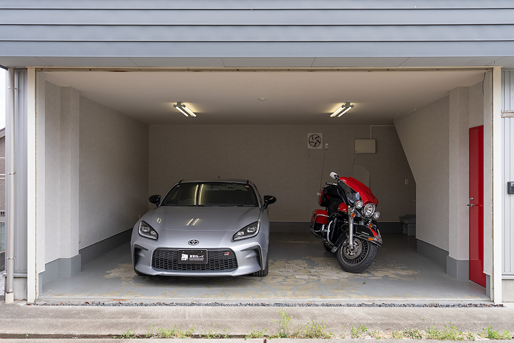 シャッター開口幅は4.84〜4.97m