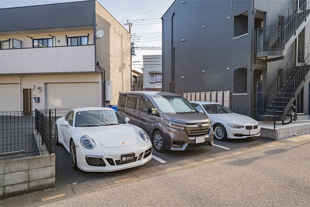 屋外駐車場