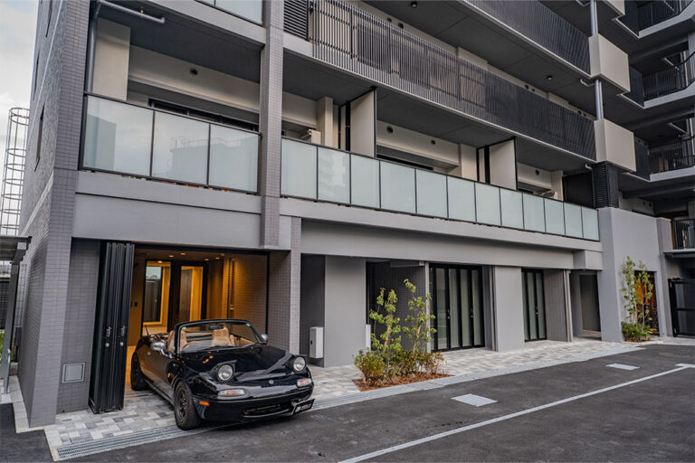 多摩川のほとり、共用空間も充実なマンション物件｜新丸子駅 歩9分