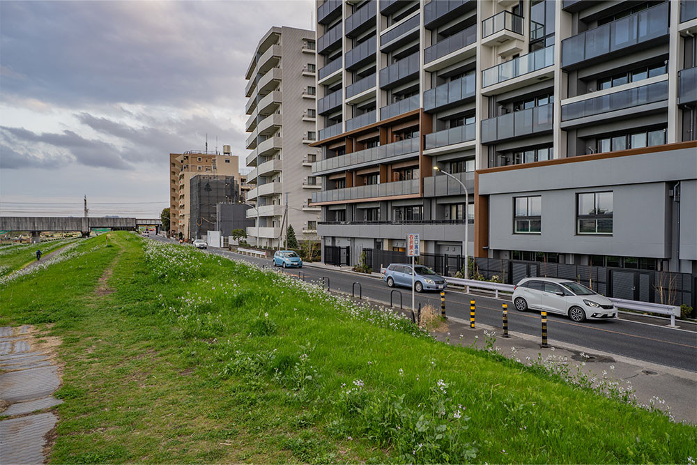 多摩川土手と物件