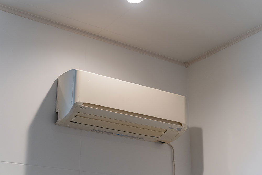 ガレージのエアコン
