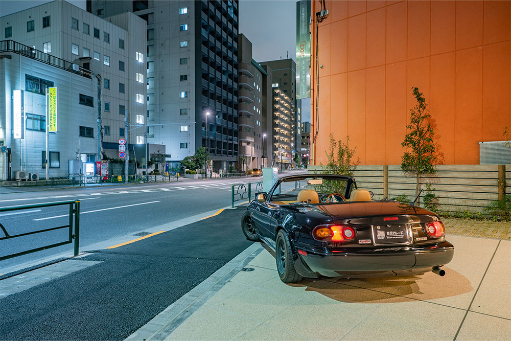 切り下げは緩やか、ガレージ前で方向転換可