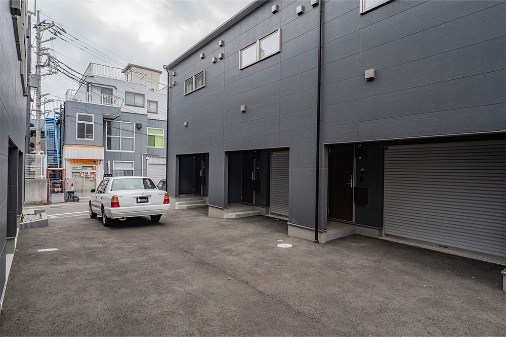 建物間の斜路幅は5.10m