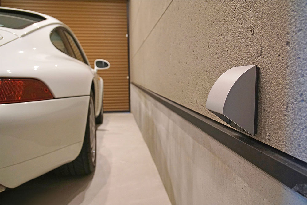 EV用200V/100V/換気扇完備