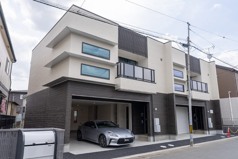 専有面積100m&sup2;、ペット対応の2LDKガレージハウス｜さいたま市大宮区