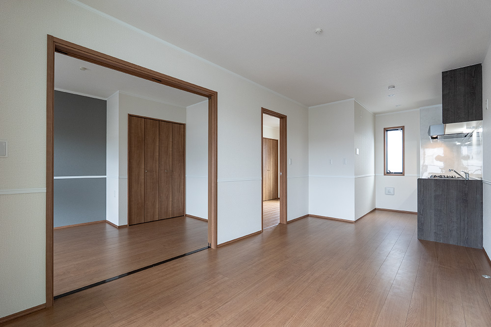 計4箇所の収納を備えた2LDK