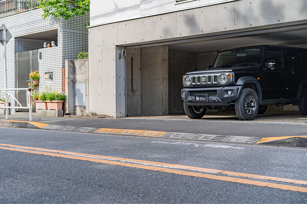 ガレージ入口の様子