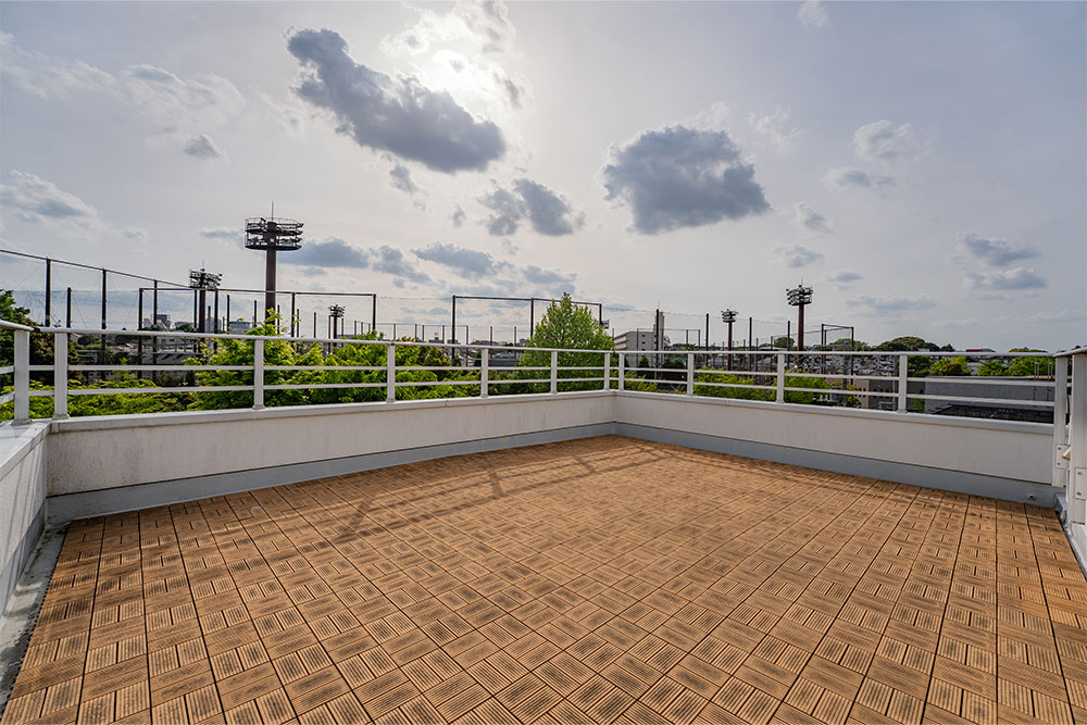 ルーフバルコニー