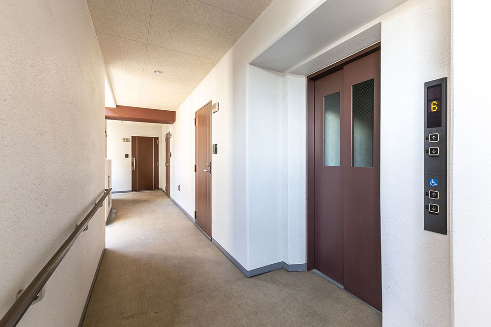 3階エレベーターホール
