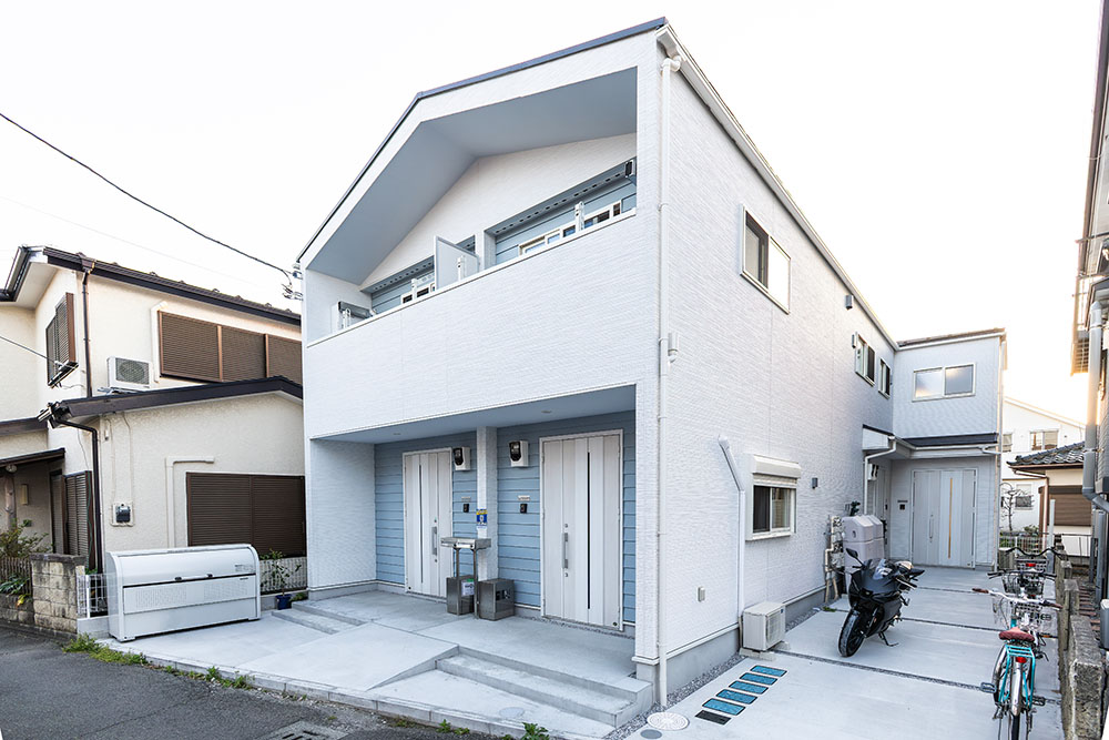 103/104号室は通路奥に位置する