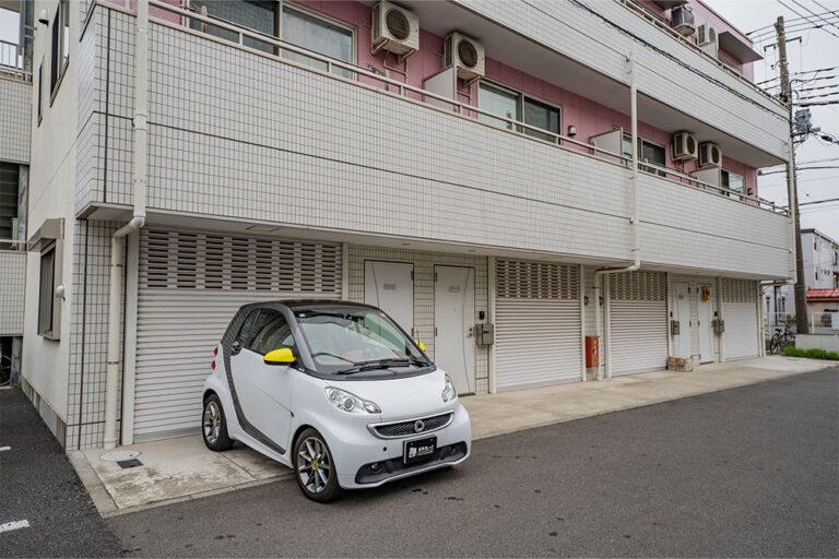 一人暮らし向け、ガレージ奥のシンプル1R｜鎌ヶ谷大仏駅 歩10分