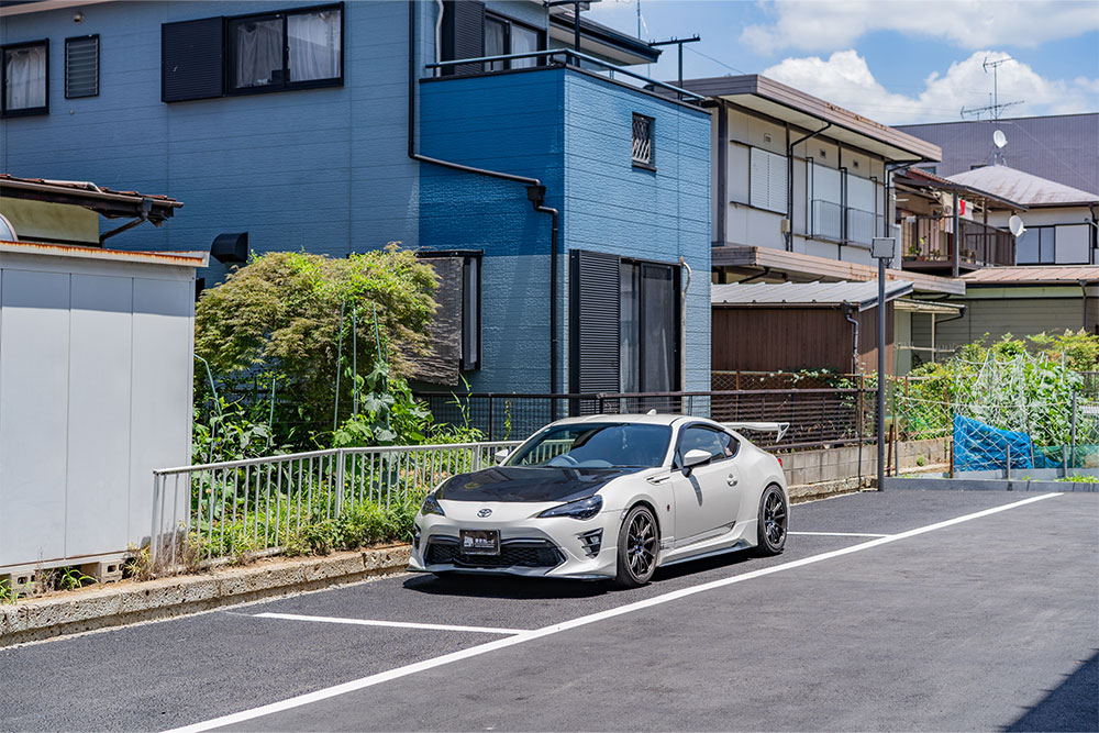 屋外駐車場
