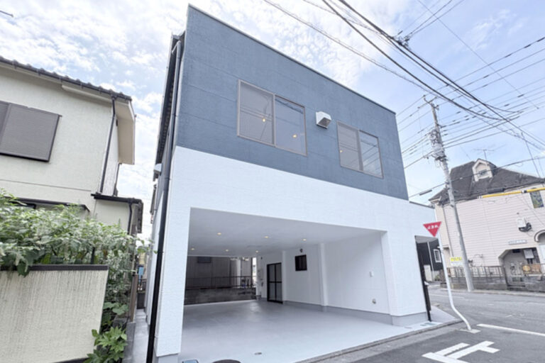 ＜事務所+屋根付き駐車場（84.05㎡）/264,000円＞東青梅駅 徒歩5分の貸し事務所