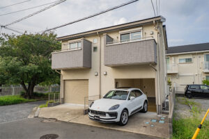 緑を望むリバーサイド、1LDK+小型車ガレージ｜本鵠沼駅 徒歩9分