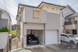 154m&sup2;を贅沢に使う、2LDKガレージハウス｜南大塚駅 徒歩12分