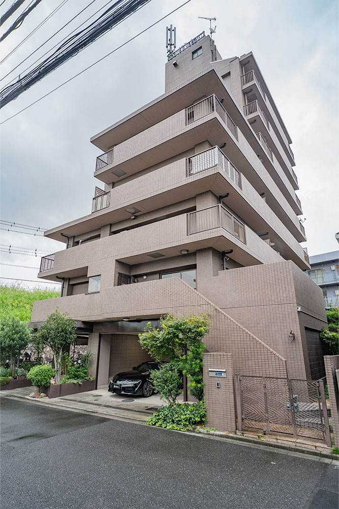 マンション全景