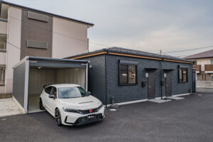 事務所可、平屋ワンルーム+奥行6.0mの別棟ガレージ｜白岡駅 歩10分