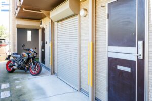 居住空間も充実、1LDK+大型バイク対応ガレージ｜西葛西駅 歩5分