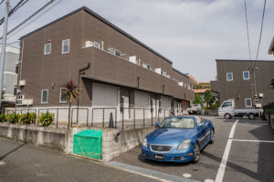 開口幅3.3m〜、車+バイクにも適した幅広ガレージ｜相模原市緑区